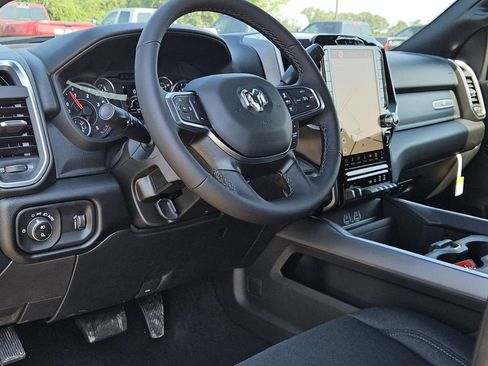 New 2025 RAM 2500 Lone Star image 25