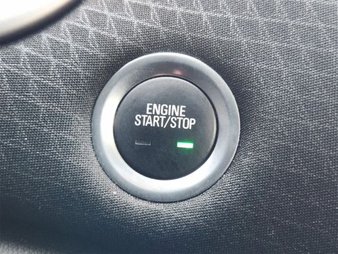 Used 2023 Chevrolet Malibu LT image 21