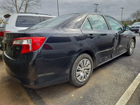 Used 2013 Toyota Camry LE image 4