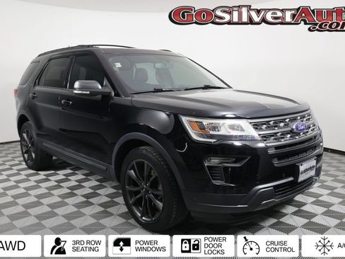 Used 2018 Ford Explorer XLT w/ Equipment Group 202A AWD/4WD image 1
