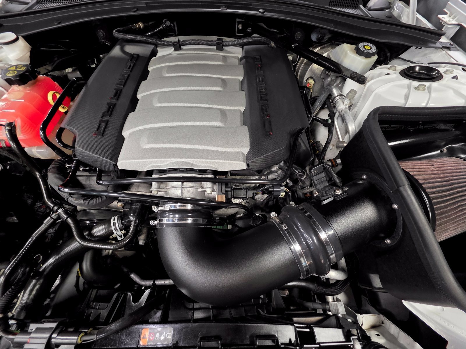 Used 2018 Chevrolet Camaro SS RWD image 42