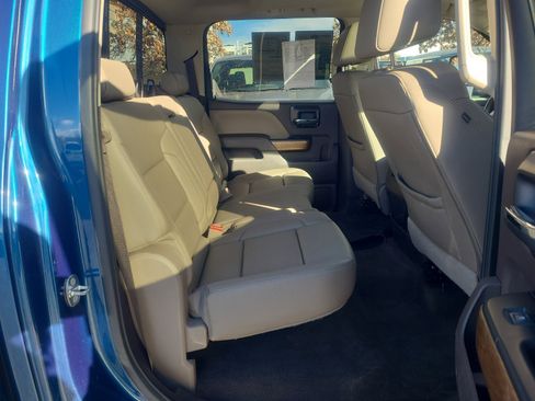 Used 2018 Chevrolet Silverado 1500 LTZ w/ Max Trailering Package image 18