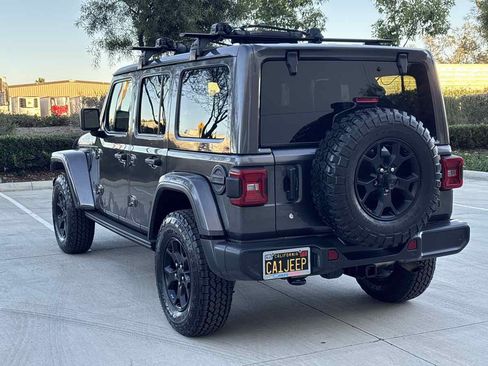 Used 2019 Jeep Wrangler Unlimited Sahara w/ Quick Order Package 24M Moab image 5