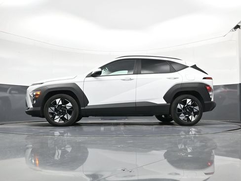 Used 2025 Hyundai Kona SEL FWD image 19