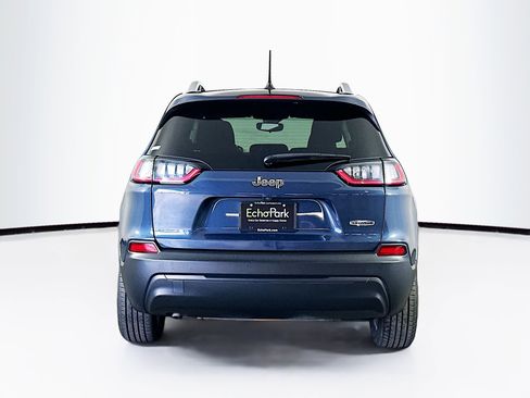 Used 2021 Jeep Cherokee Latitude image 7