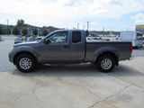 Used 2018 Nissan Frontier SV image 4
