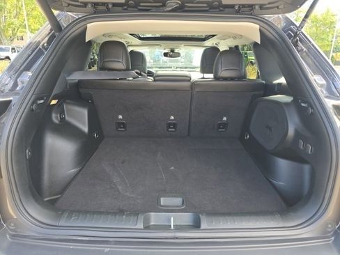 Used 2022 Jeep Cherokee Limited image 27