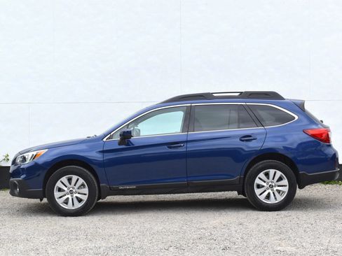 Used 2016 Subaru Outback 2.5i Premium w/ Popular Package #1 AWD/4WD image 39