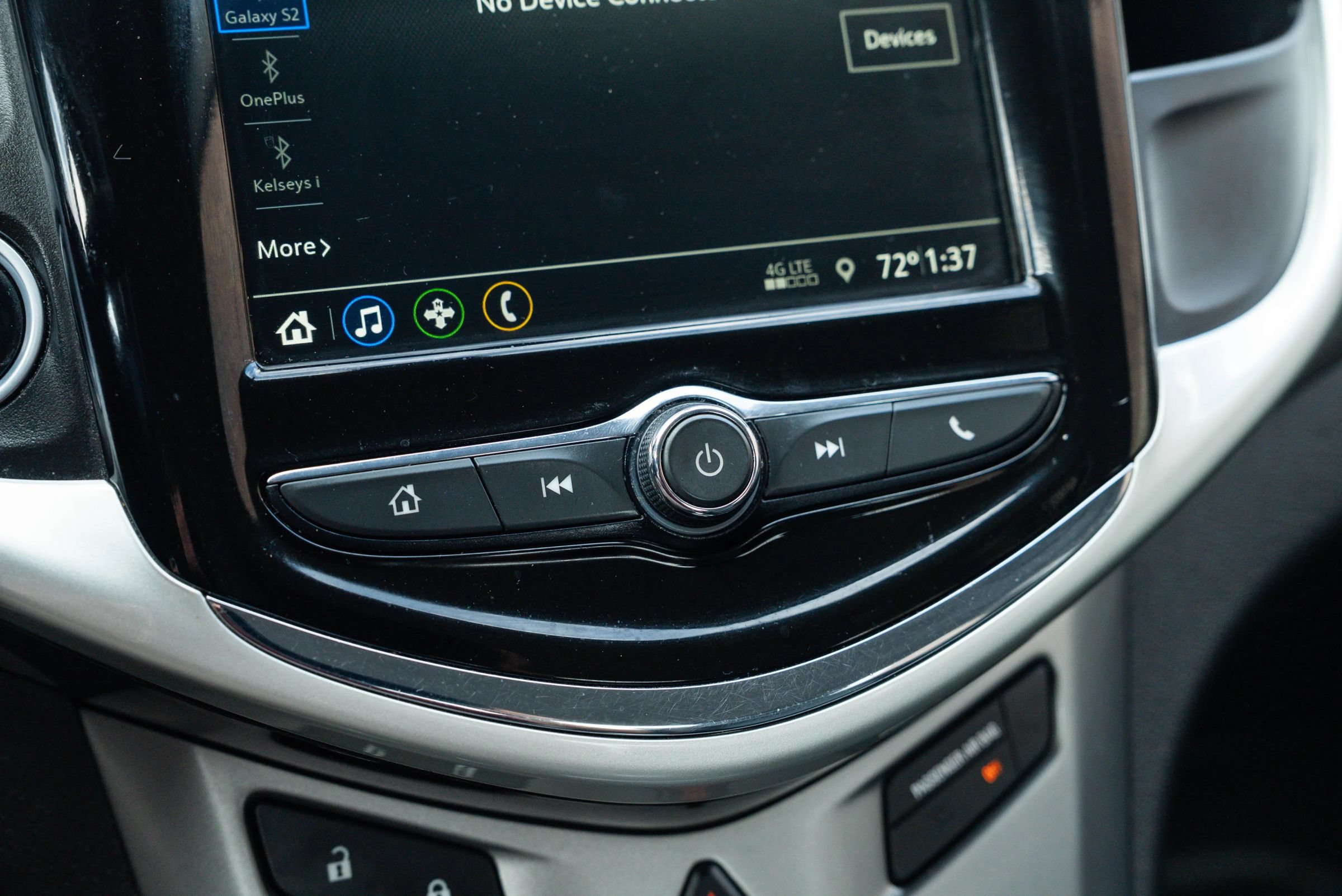 Used 2019 Chevrolet Sonic Premier FWD image 30