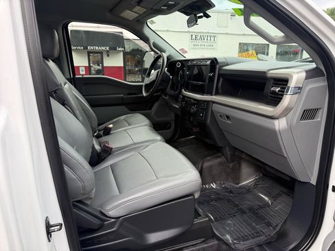 Used 2023 Ford F550 4x4 Regular Cab Super Duty image 19