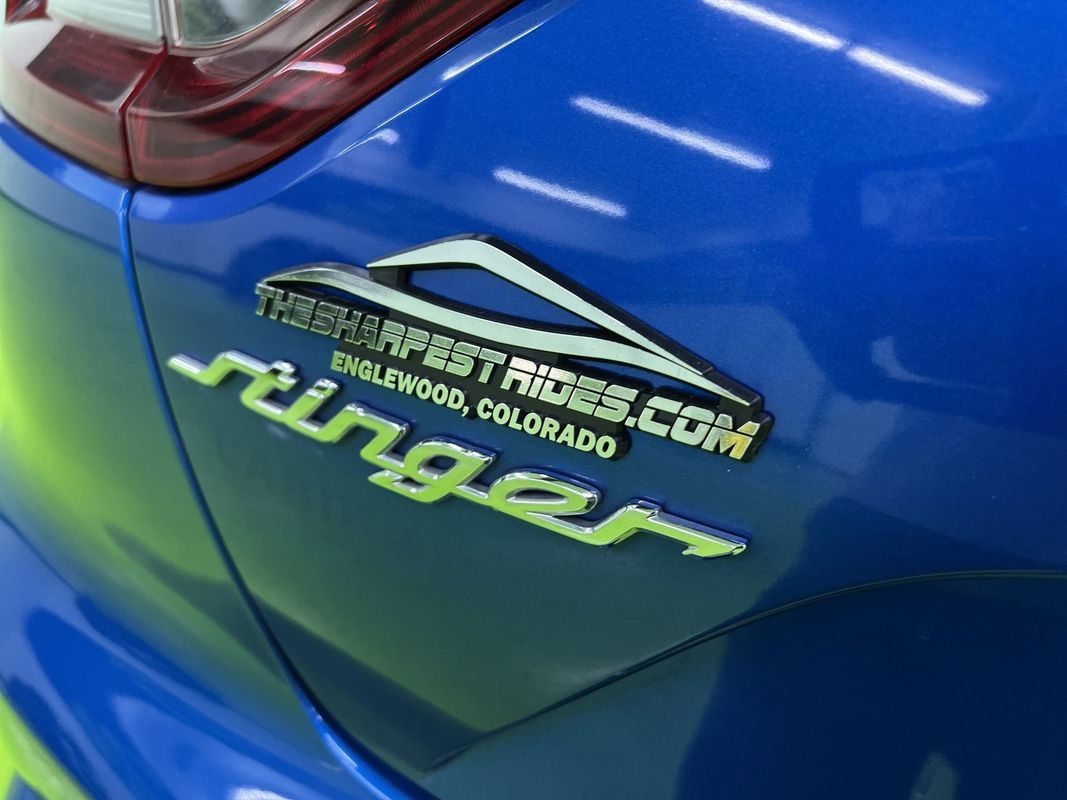 Used 2018 Kia Stinger RWD image 11