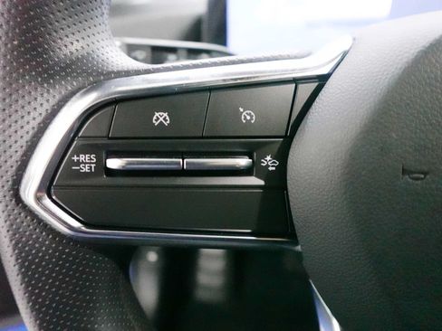 Used 2024 Honda Prologue EX image 17