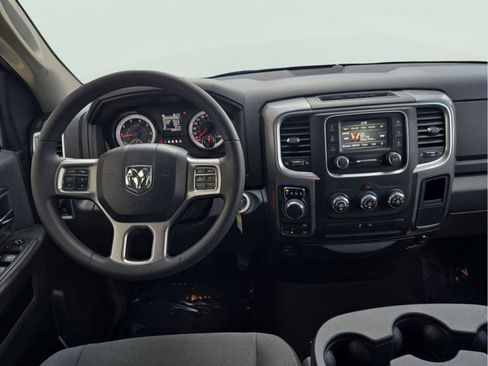 Used 2024 RAM 1500 Classic SLT AWD/4WD image 16