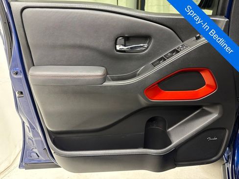 Used 2023 Nissan Frontier PRO-4X w/ Pro-4X Premium Package image 16