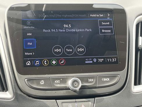 Used 2024 Chevrolet Malibu LT image 24