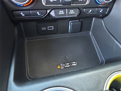 Certified 2023 Chevrolet Tahoe Z71 w/ Luxury Package image 24