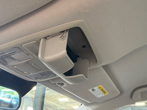 Used 2018 Honda Accord LX image 30