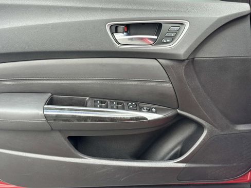 Used 2020 Acura TLX w/ Technology Package image 18