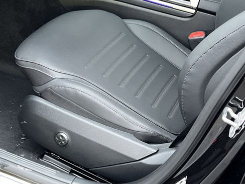 New 2026 Mercedes-Benz C 300 4MATIC Sedan image 12