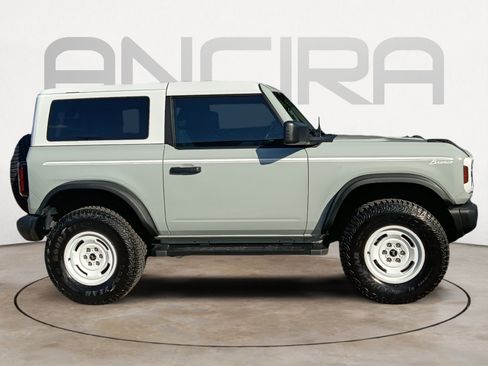 Used 2024 Ford Bronco Heritage Edition AWD/4WD image 11