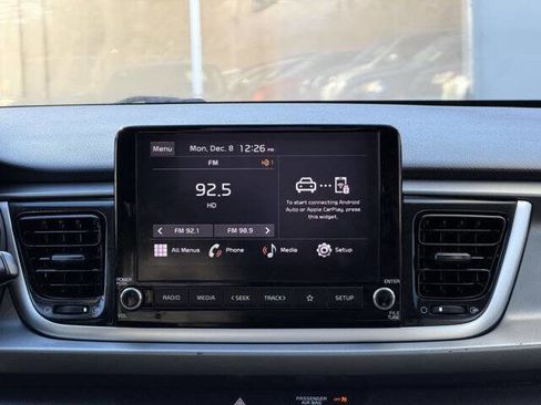 Used 2022 Kia Rio S image 16