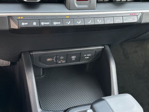 New 2025 Kia K4 LXS image 26