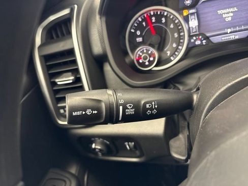 New 2026 RAM 1500 Express AWD/4WD image 34