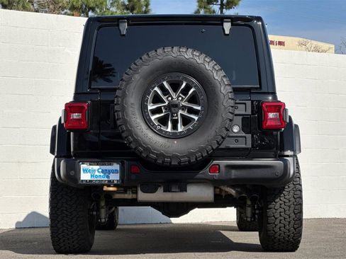 Used 2024 Jeep Wrangler Unlimited Rubicon 392 image 8