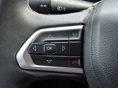 Used 2023 Jeep Compass Limited w/ Sun and Sound Group AWD/4WD image 22