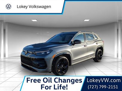 New 2025 Volkswagen Tiguan SE R-Line