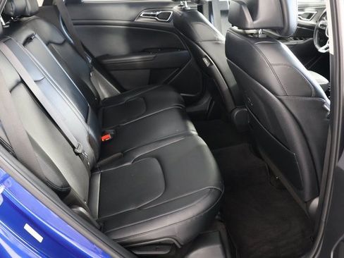 Used 2023 Kia Sportage SX image 23