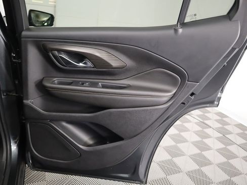 Used 2020 GMC Terrain SLT image 27