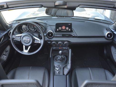 Certified 2021 MAZDA MX-5 Miata Grand Touring RWD image 13