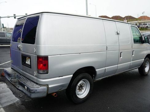 Used 2013 Ford E-150 and Econoline 150 w/ Insulation Pkg RWD image 19