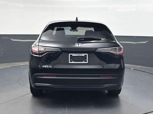 Used 2025 Honda HR-V LX image 5