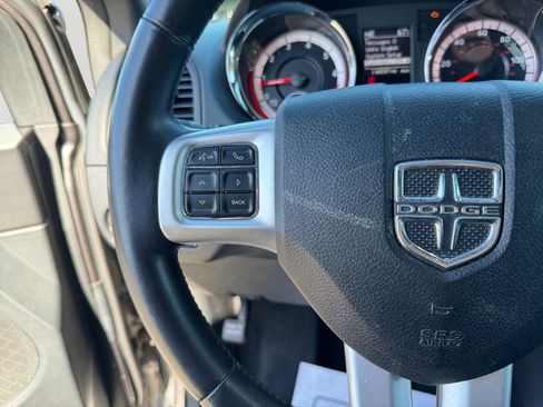 Used 2018 Dodge Grand Caravan GT image 21