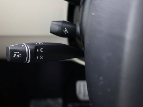 Used 2019 Tesla Model X Performance image 27