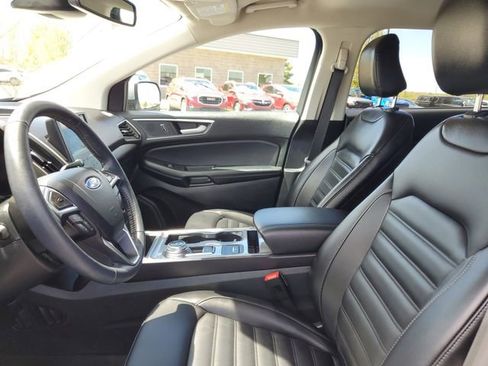 Certified 2024 Ford Edge SEL w/ Convenience Package AWD/4WD image 10