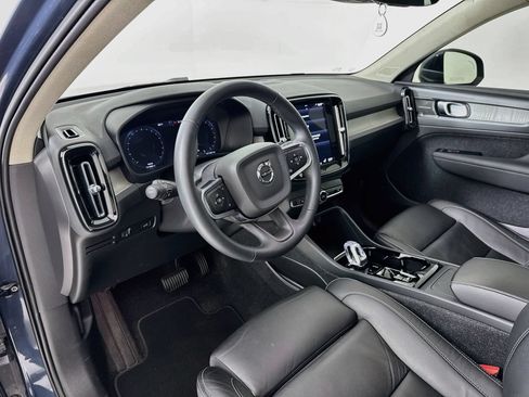 Used 2022 Volvo XC40 T5 Inscription w/ Climate Package AWD/4WD image 10