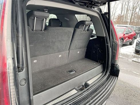 Used 2016 Cadillac Escalade Premium image 26