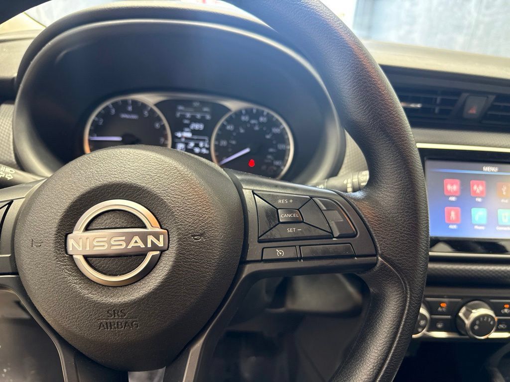 Used 2025 Nissan Kicks Play S FWD image 26