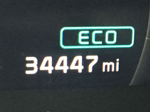 Used 2019 Kia Sorento SX image 12