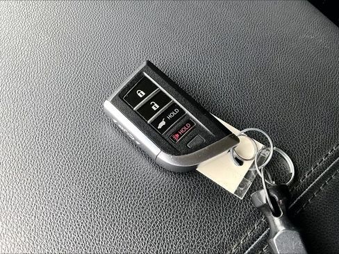 Certified 2023 Acura MDX SH-AWD image 12
