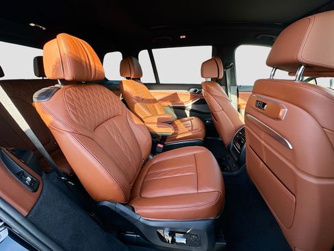 New 2027 BMW X7 xDrive40i w/ Executive Package AWD/4WD image 21