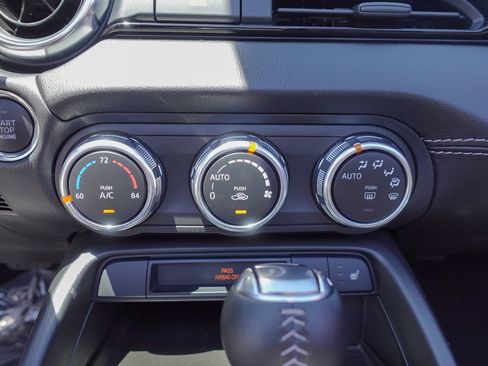 New 2026 MAZDA MX-5 Miata Grand Touring w/ Weather Package RWD image 19
