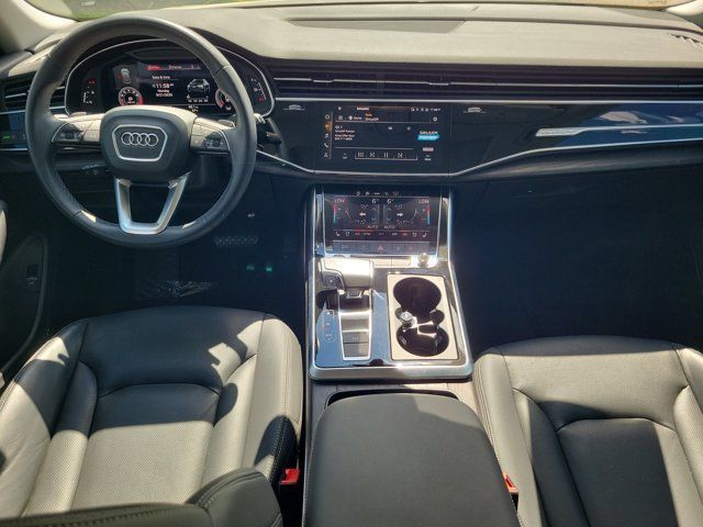 Used 2022 Audi Q8 Premium Plus AWD/4WD image 2