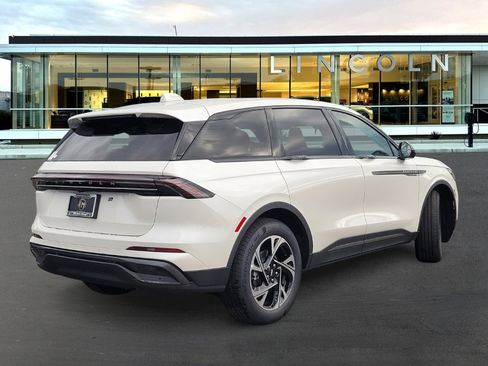 New 2026 Lincoln Nautilus Premier w/ Equipment Group 102A image 4