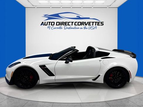Used 2017 Chevrolet Corvette Z06 w/ Z07 Performance Package RWD image 5
