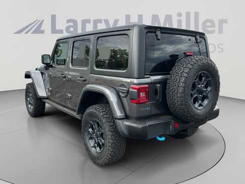 Used 2023 Jeep Wrangler Unlimited Rubicon 4xe AWD/4WD image 3