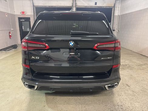 Used 2019 BMW X5 xDrive40i w/ M Sport Package AWD/4WD image 7